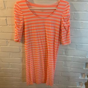 Beautiful coverup / fun summer dress!